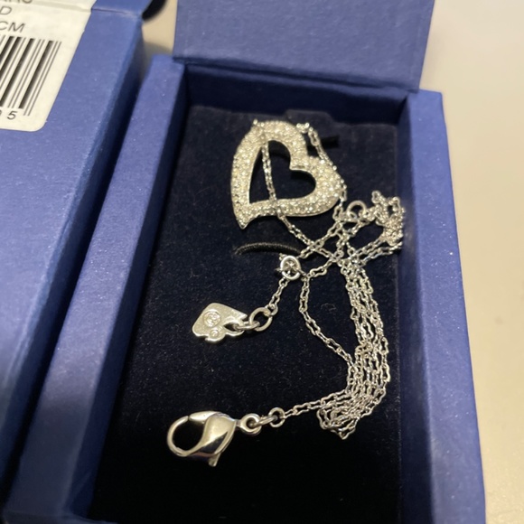 Swarovski open heart necklace - Picture 3 of 3